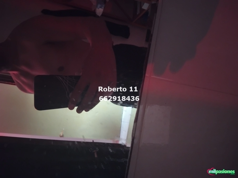 Chico soltero para pareja liberal mallorca, Lorca