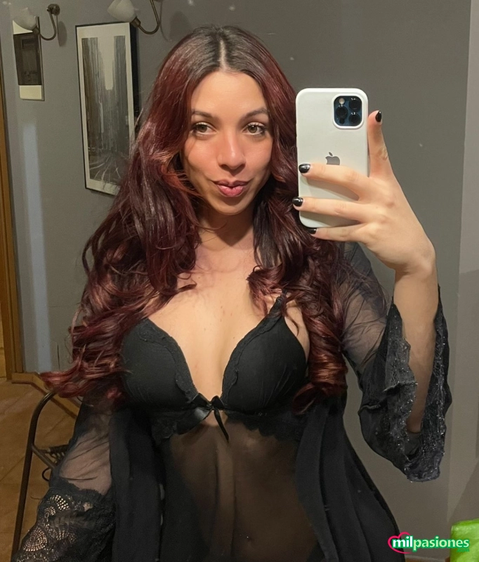 Leticia hermosa shemale llena de energia y vitalidad, Aspe