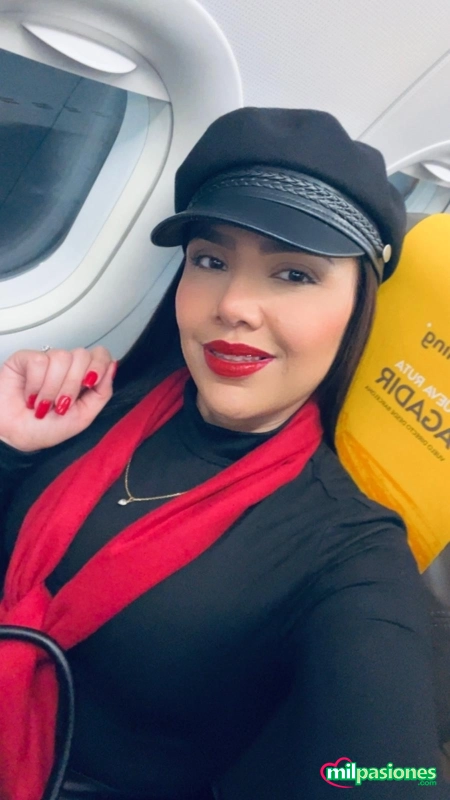 Soy valentina una linda morena recien llegada a burriana, Alicante