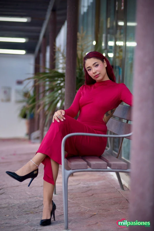 Hola mis amores colombiana independiente elegan, Alicante