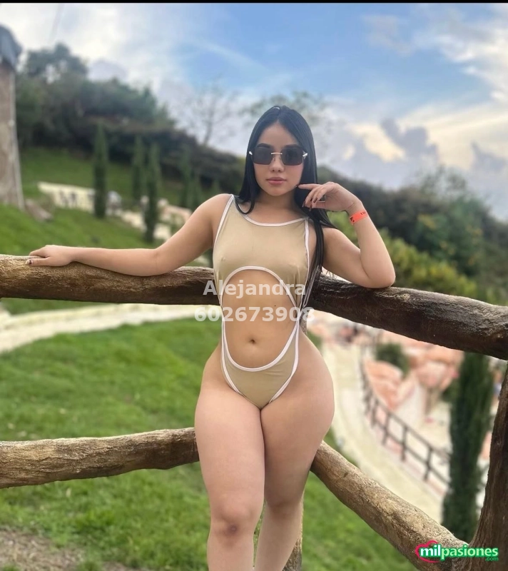 Latina recien llegada a santa cruz de tenerife, Aspe