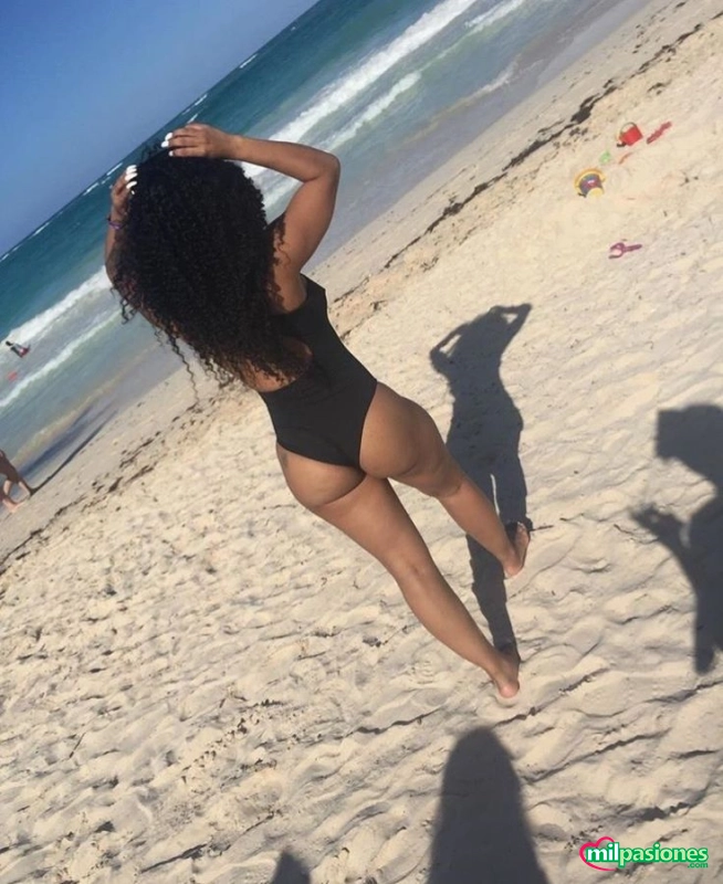 Sara linda venezolana en la isla , ven y pasala al maximo, Alicante