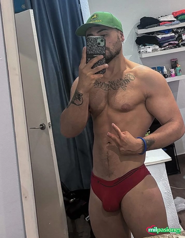 Fabian chico latino.. Sexy educado y muy simpático, Aspe