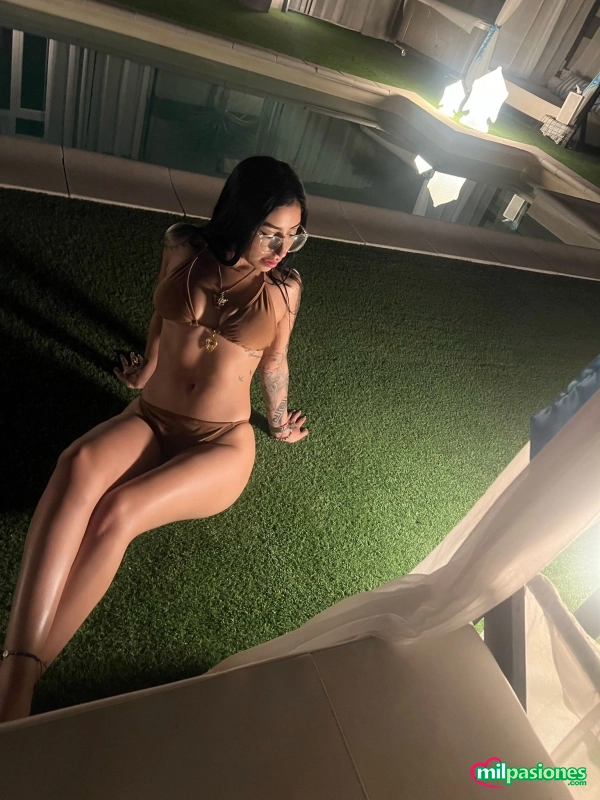 Karol, belleza joven y encantadora recien llegada, Alicante