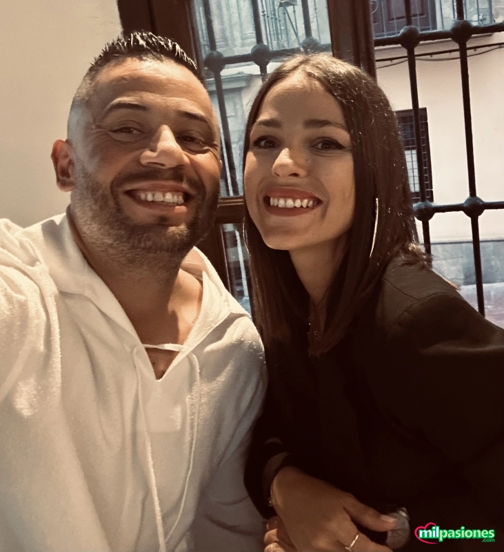 Buscamos chico joven para esta noche. Que sea simpático, Alicante