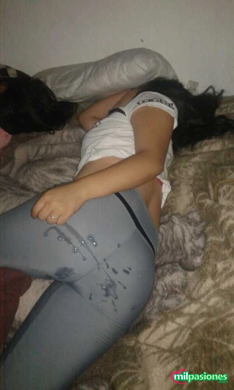 Pareja de mentalidad abierta quiere conocer, Aspe