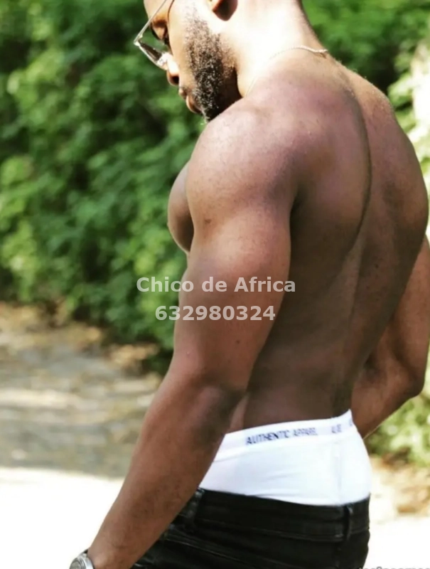 Soy chico africano hetero activo muy guapo, Alicante