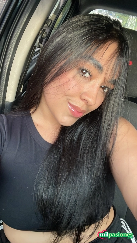 Samantha colombiana encantadora y dulce, Aspe