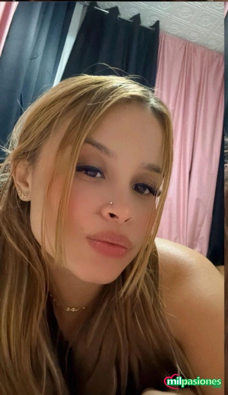 Luciana rubia dulce y encantadora me desplazo, Aspe