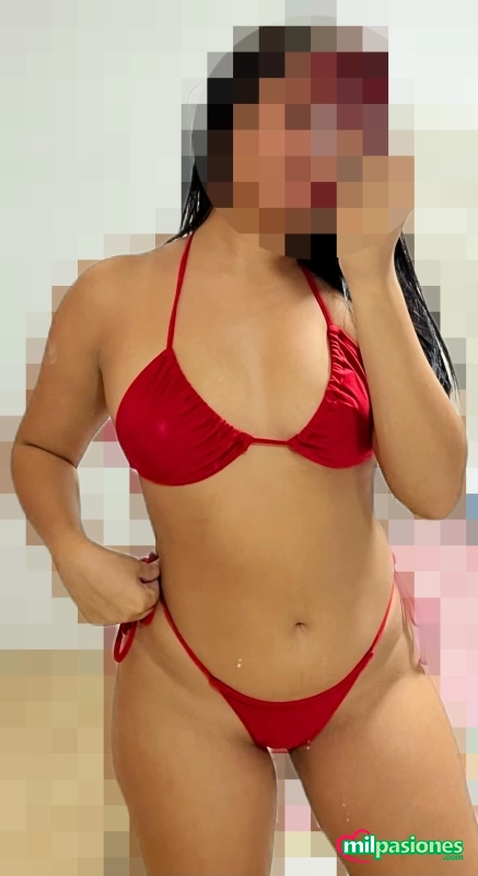Jovencita traviesa muy coqueta en el zapillo vip, Aspe