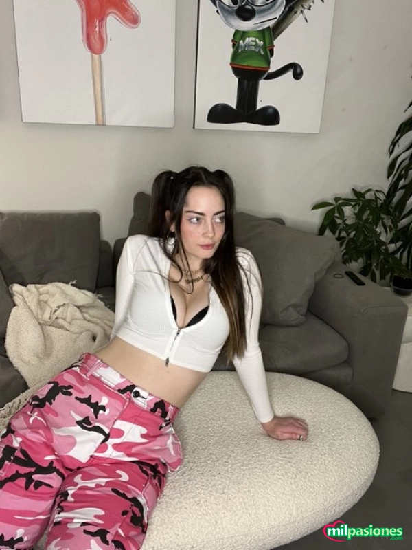 Hola, soy emma , una joven y hermosa latina recién llegada, Aspe
