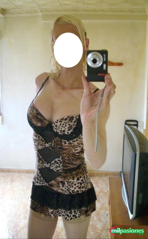 Travesti española rubia guapa simpática, Elda