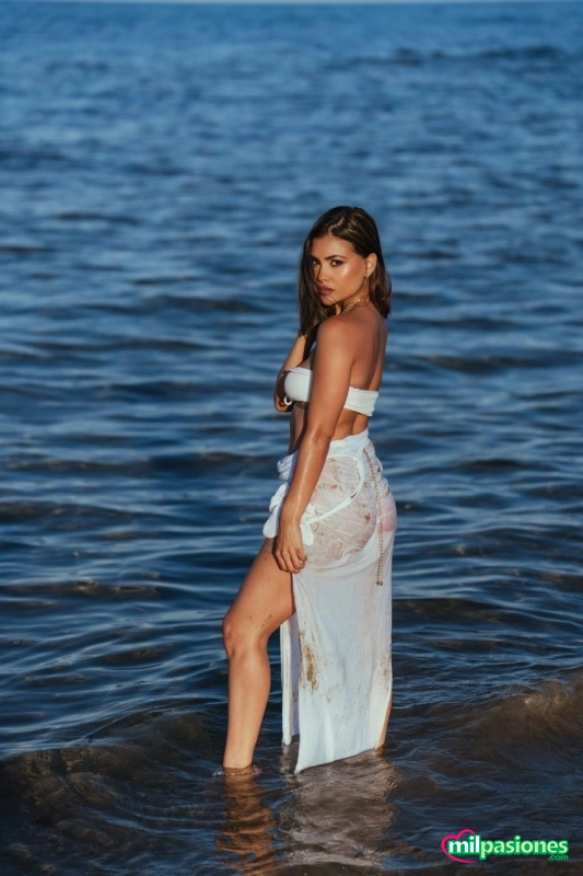 Tatiana pura elegancia y belleza nueva en los cristianos, Aspe
