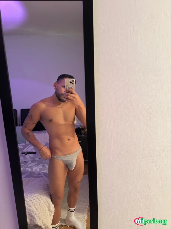 Luis top disponible novedad escribe al whatsapp, Aspe