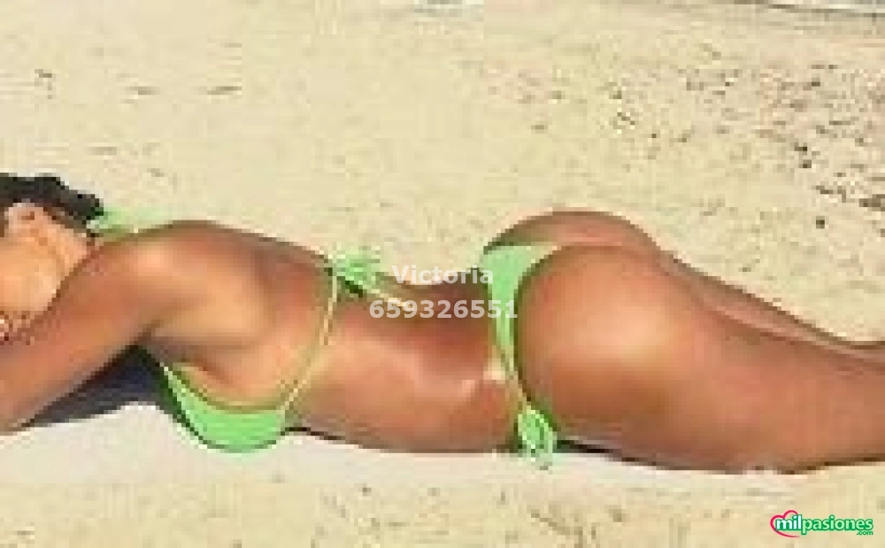Victoria linda colombiana estudiante, Aspe