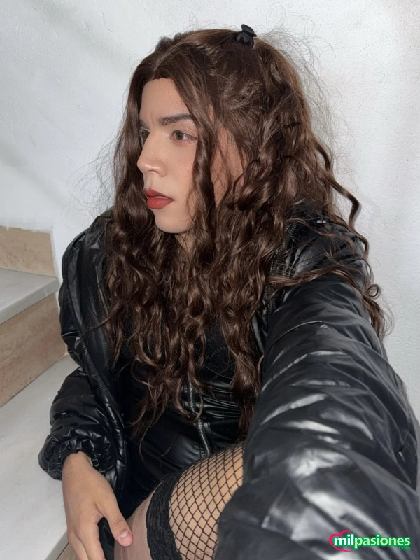Latina trans nueva por torre del mar vélez málaga caleta, Aspe