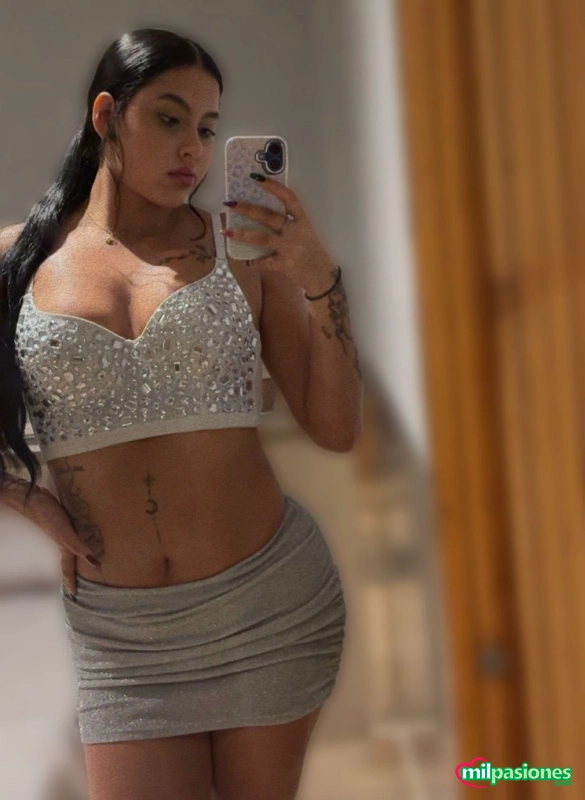 Jovencita latina con ganas de experimentar, Aspe