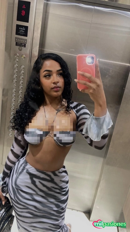 Lina jovencita colombiana cariñosa y implicada, Aspe