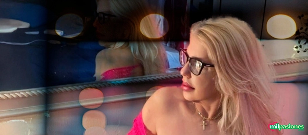 Valentina, diosa encantadora y juguetona amor, Alicante