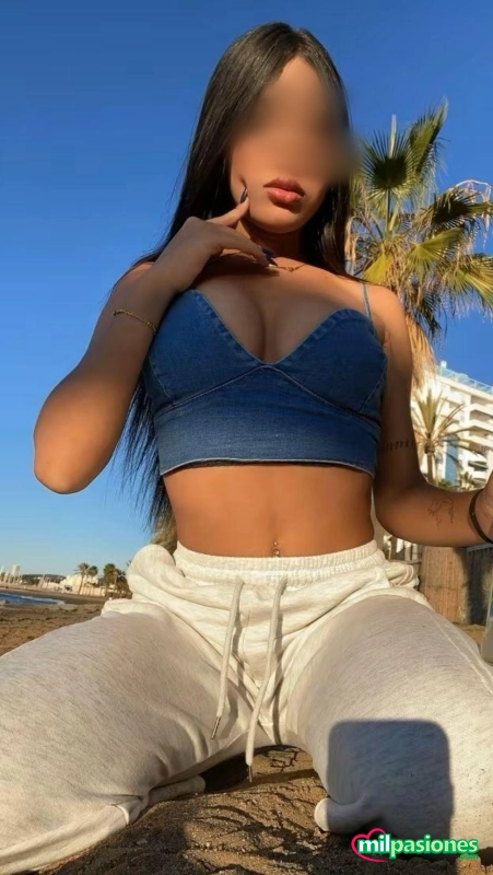 Joven venezolana muy atractiva y sensual, Aspe