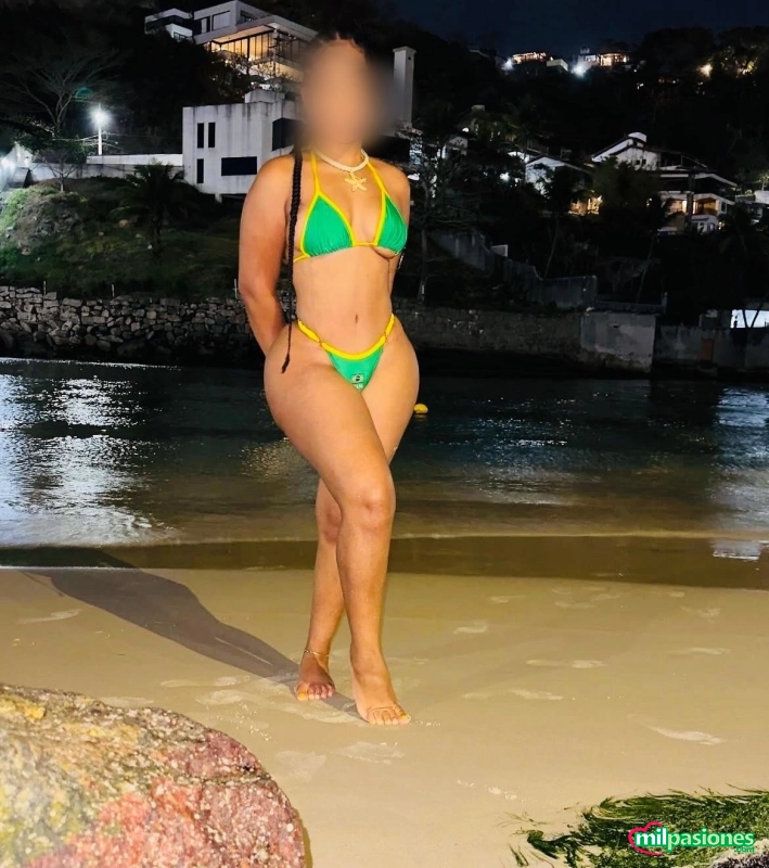 Morena morbosa y cachonda en busca de diversión, Alicante