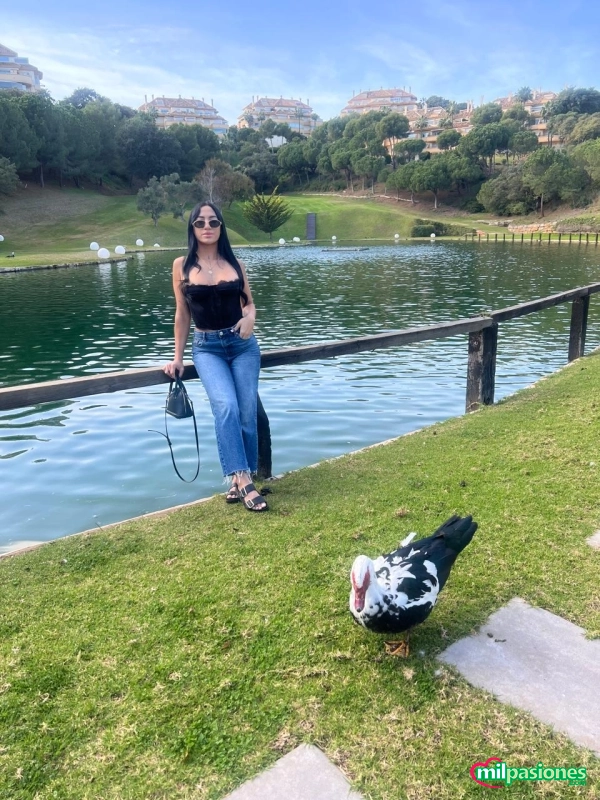 Encantadora sensual implicada cachonda ansiosa de placer, Aspe