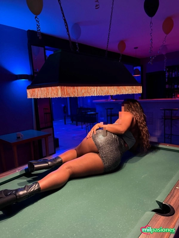 Isabela cariñosa seré tu mejor compañía, Aspe