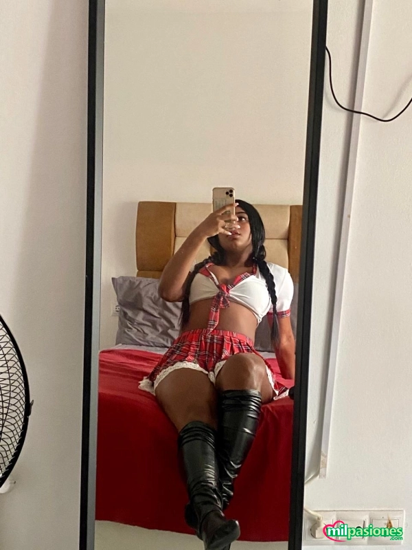 Hermosa y elegante chica latina , con ganas de pasarla rico, Alcoy