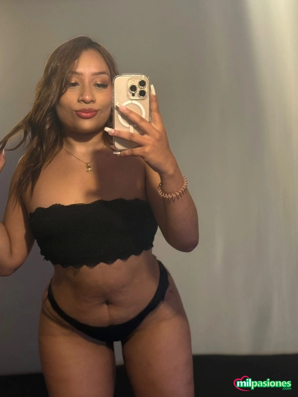 Saray sexy mulata curvas de impacto fiestera, Altea