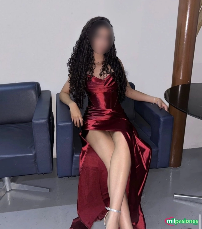 Cloe, bombÓn de doble pasiÓn latina, fantasÍa hecha realidad, Alicante