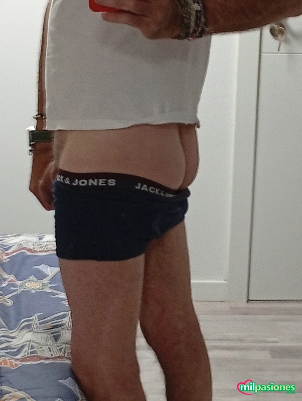 Deseando disfrutar de tus efluvios llamame, Benidorm