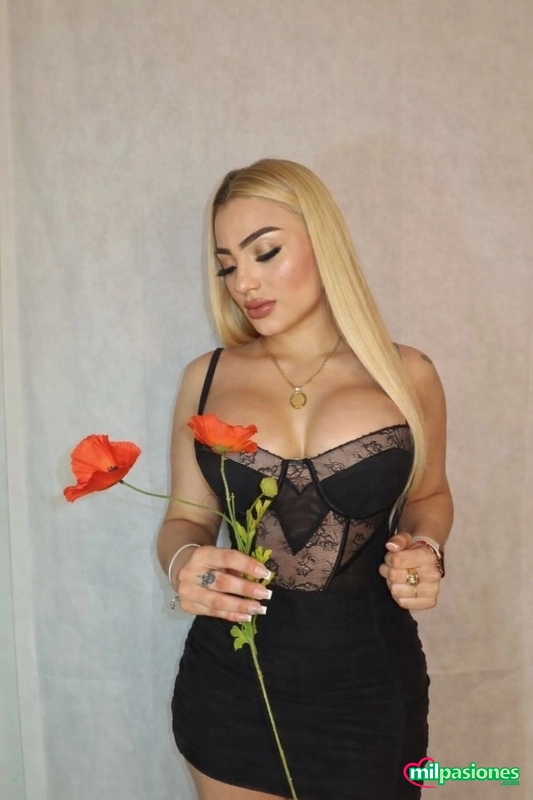 Sharon hermosa rubia siempre dispuesta a complacerte, Aspe