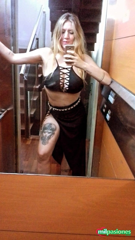Natalia colombiana fogosa disponible en sitges, Aspe