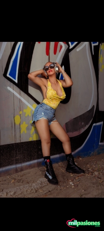 Melani trans disponible y complaciente cariñosa, Aspe