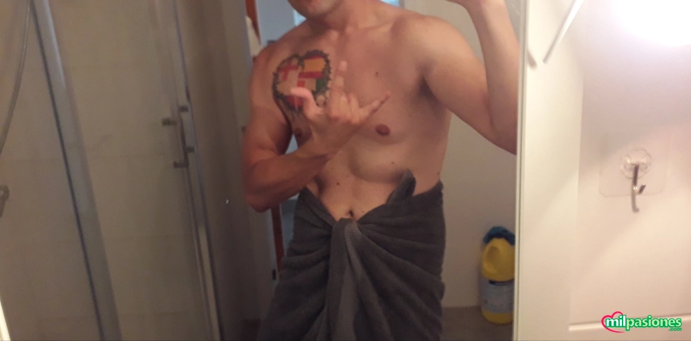 Chico busca hotwife para relación sentimental, Benidorm