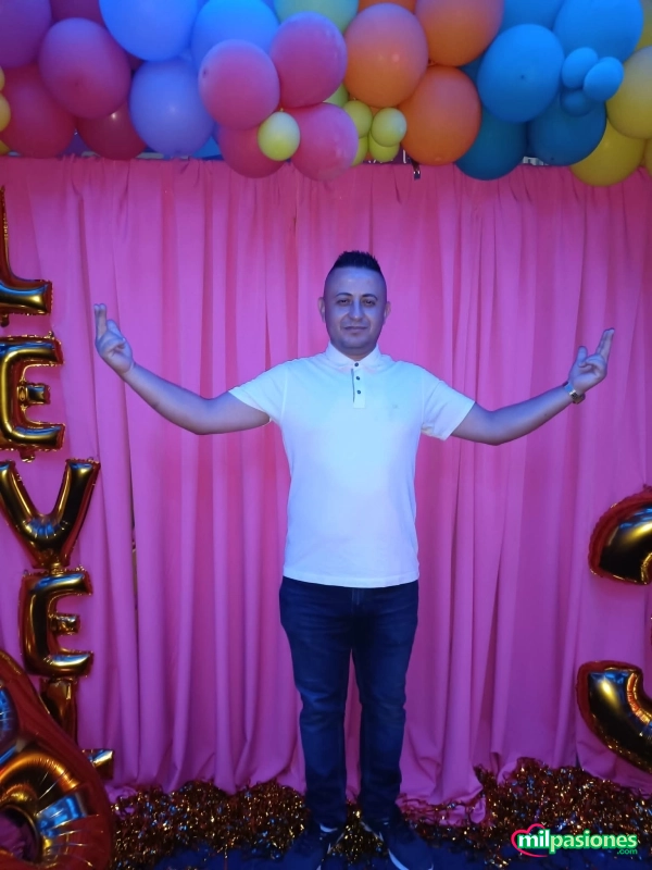 Buscar sexo busco encuentros divertidos y coquetos con parej, Aspe