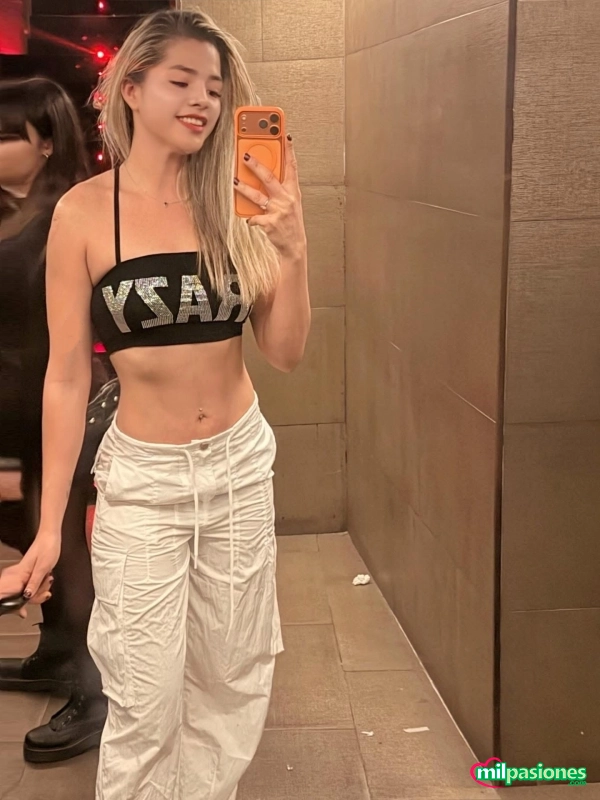 Anitta jovencita guapísima novedad primera vez en leon, Aspe
