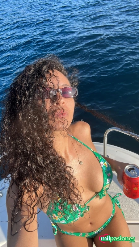 Vanessa la traviesa... Escapaste con migo donde nadie nosvea, Alicante