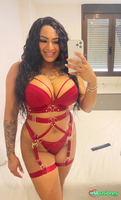 Mulata venezolana con mucho entusiasmo,, Aspe