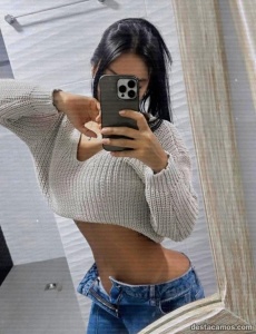 Yara joven colombiana cariÑosa y completa