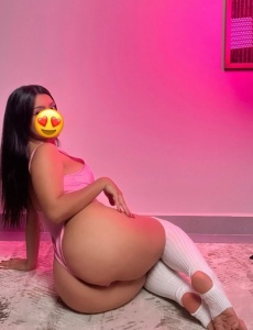 Jovencita nueva en tu ciudad cariñosa divertida