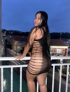 Colombiana muy caliente, con ganas de mucha y sexo
