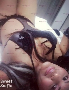 20€ express morena madurita con un culo rico y tetas de infarto