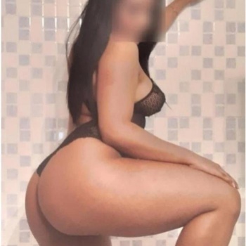 Negra caliente a tope muy buen rollo, Alicante