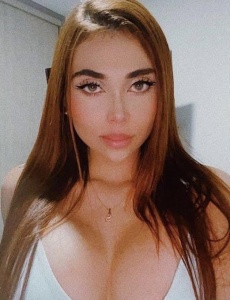 Thaliana chica vip muy guapa novedad