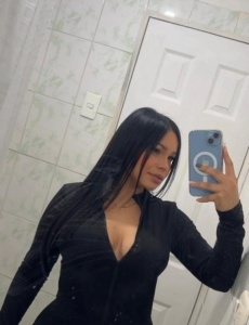 Ruby, venezolana recién llegada a calpe ️‍​