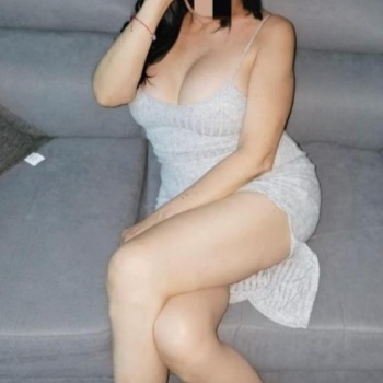 Daniela, Elche