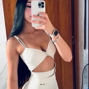 Maravilloso encuentroen con una chica dulce yo como yo estoy en calpe por pocos días, Calpe