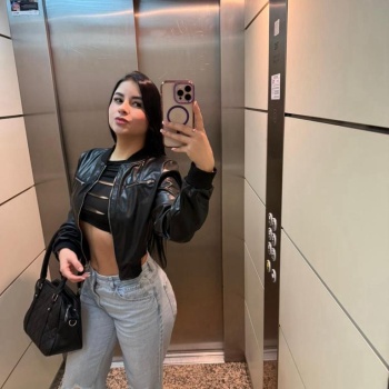Laura, Alicante