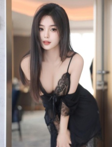 ️chica asiática joven, dulce y muy cercana️ carolinas